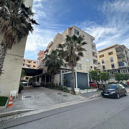 Elios Premium Apartment Royal Durres Bagian luar foto